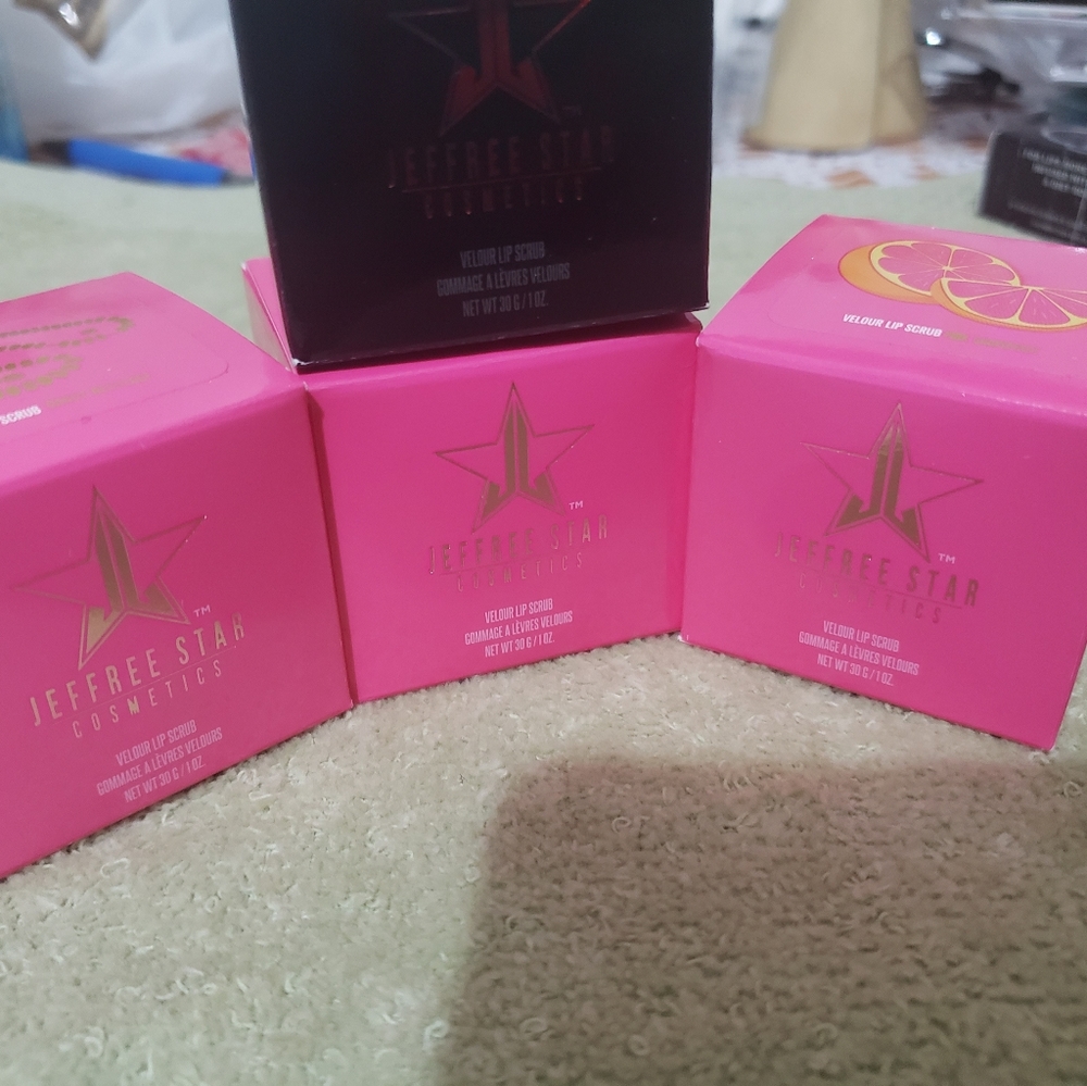Jeffree Star lip scrub set